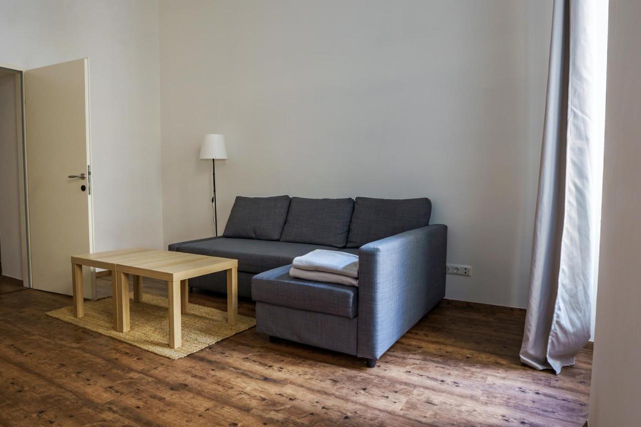1200 Apartament